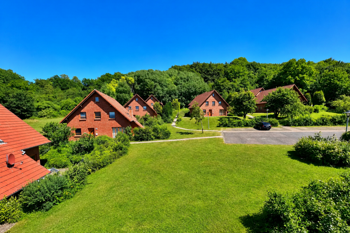 Urlaub mit Hund & Familie im Natur-Ferienpark Am Holsterturm